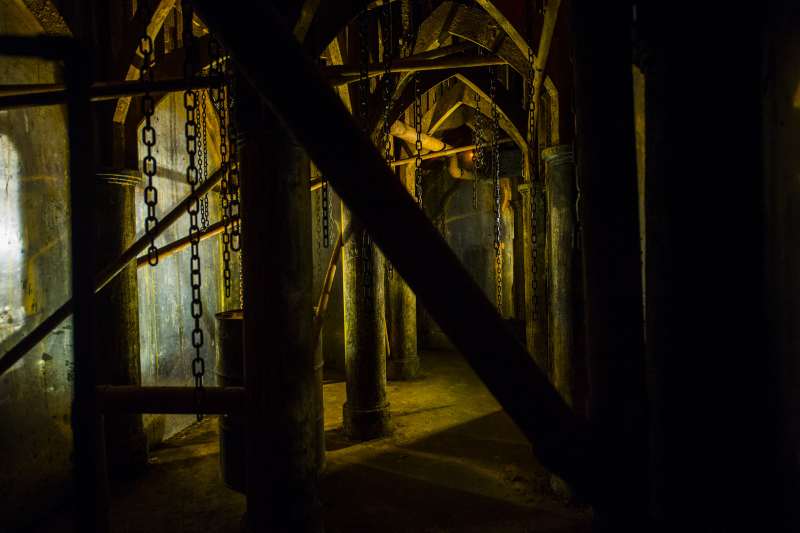 Illustration for article titled How Halloween Horror Nights Makes America's Scariest Haunted Houses